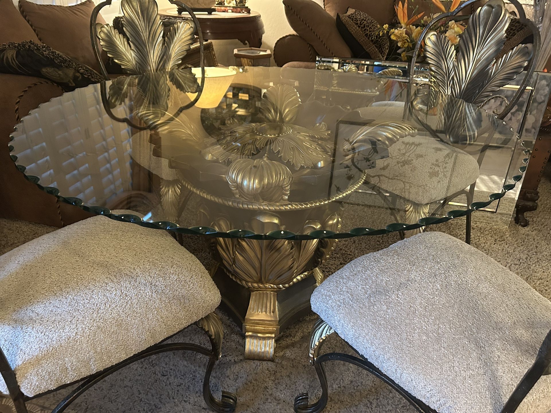 Gorgeous Ashley Dining Set