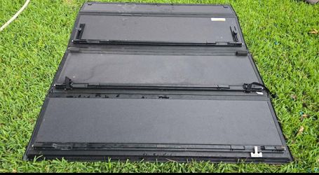 Crew cab Silverado gmc bed cover truck rear part 2010/2020