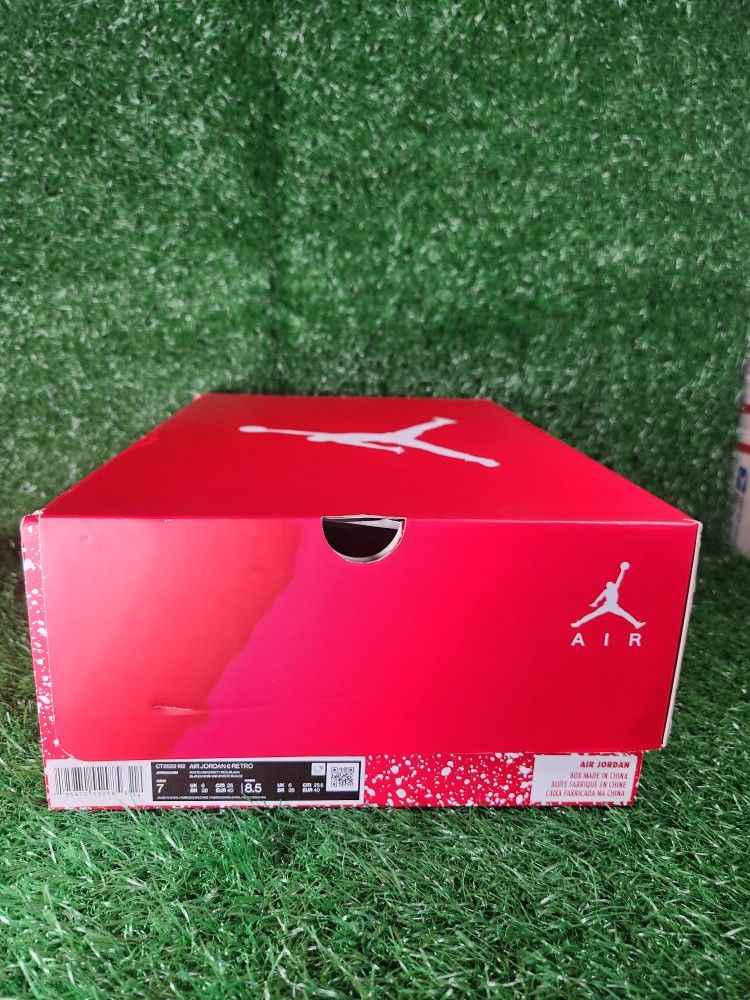 Jordan 6 Retro Red Oreo 2022 CT8529 162 Sz 7 Men Or 8.5  display picture 1