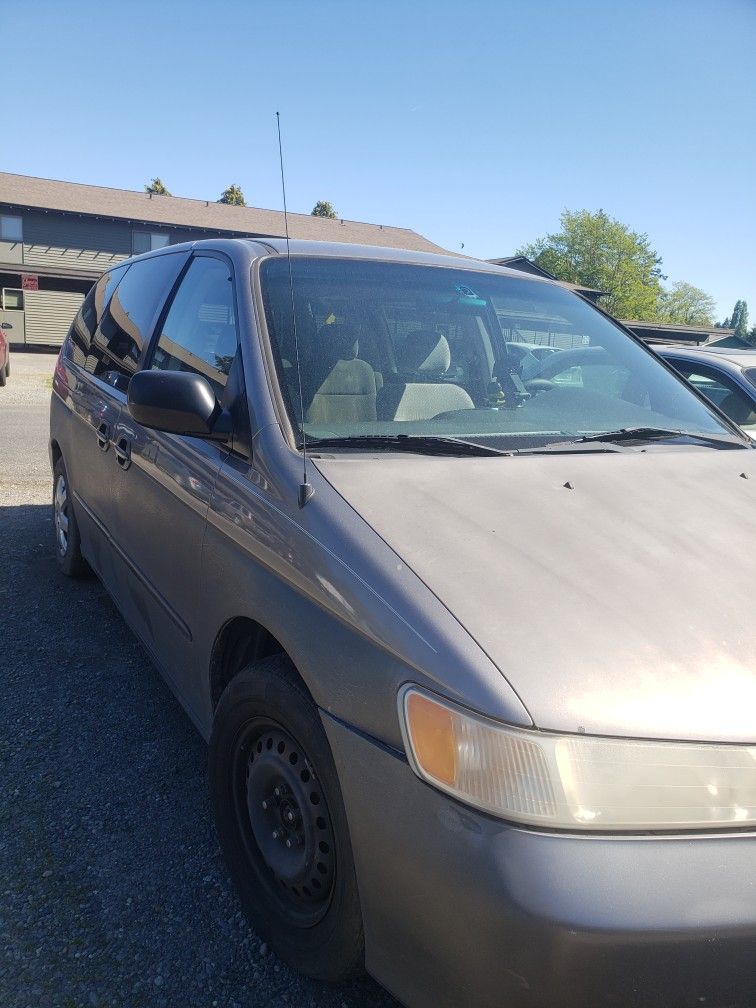 2000 Honda Odyssey
