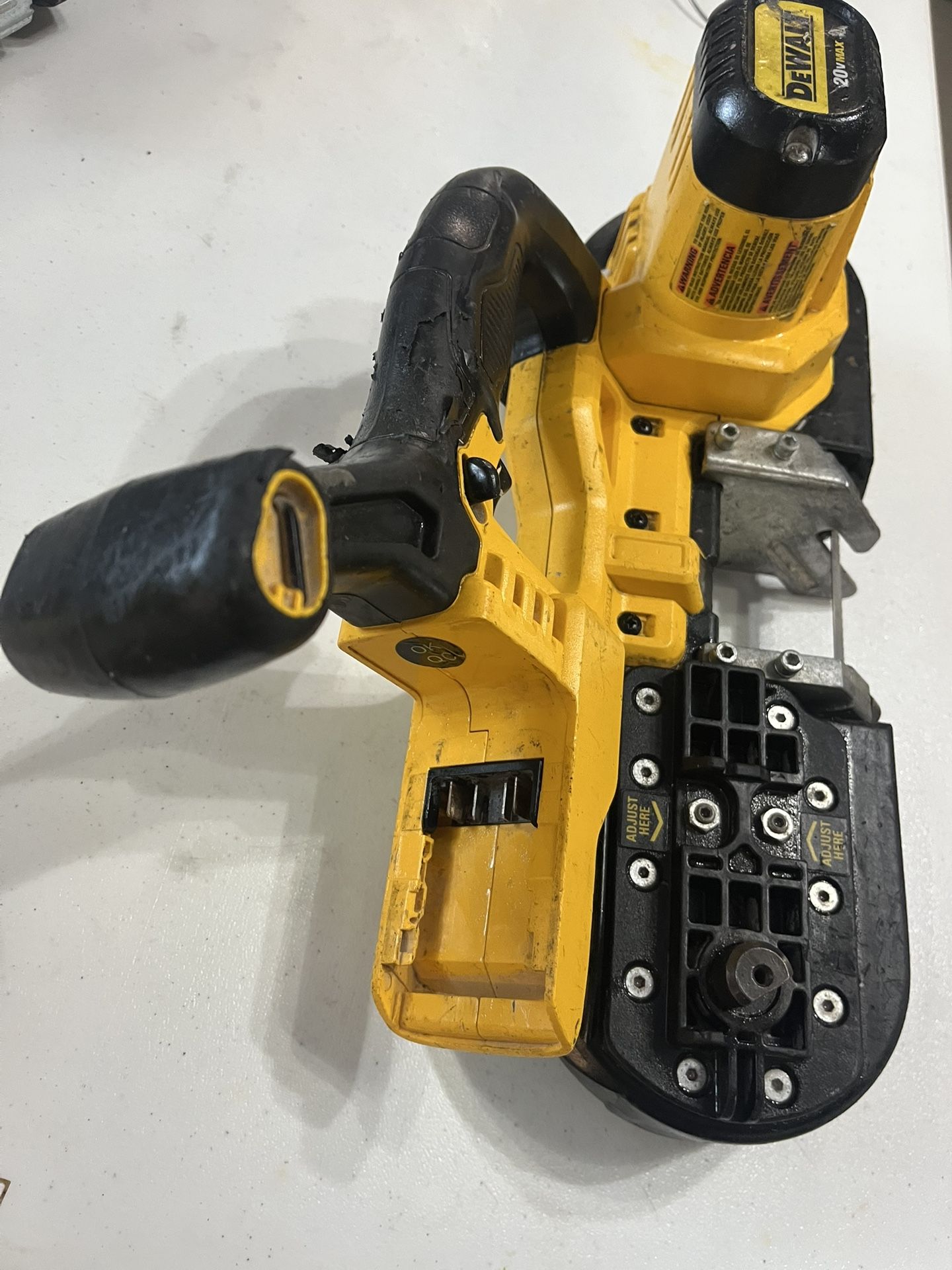 Dewalt Bandsaw