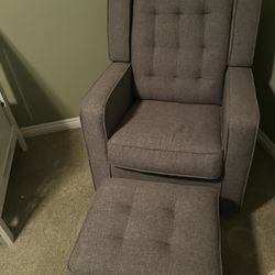 Swivel Rocking Chair 
