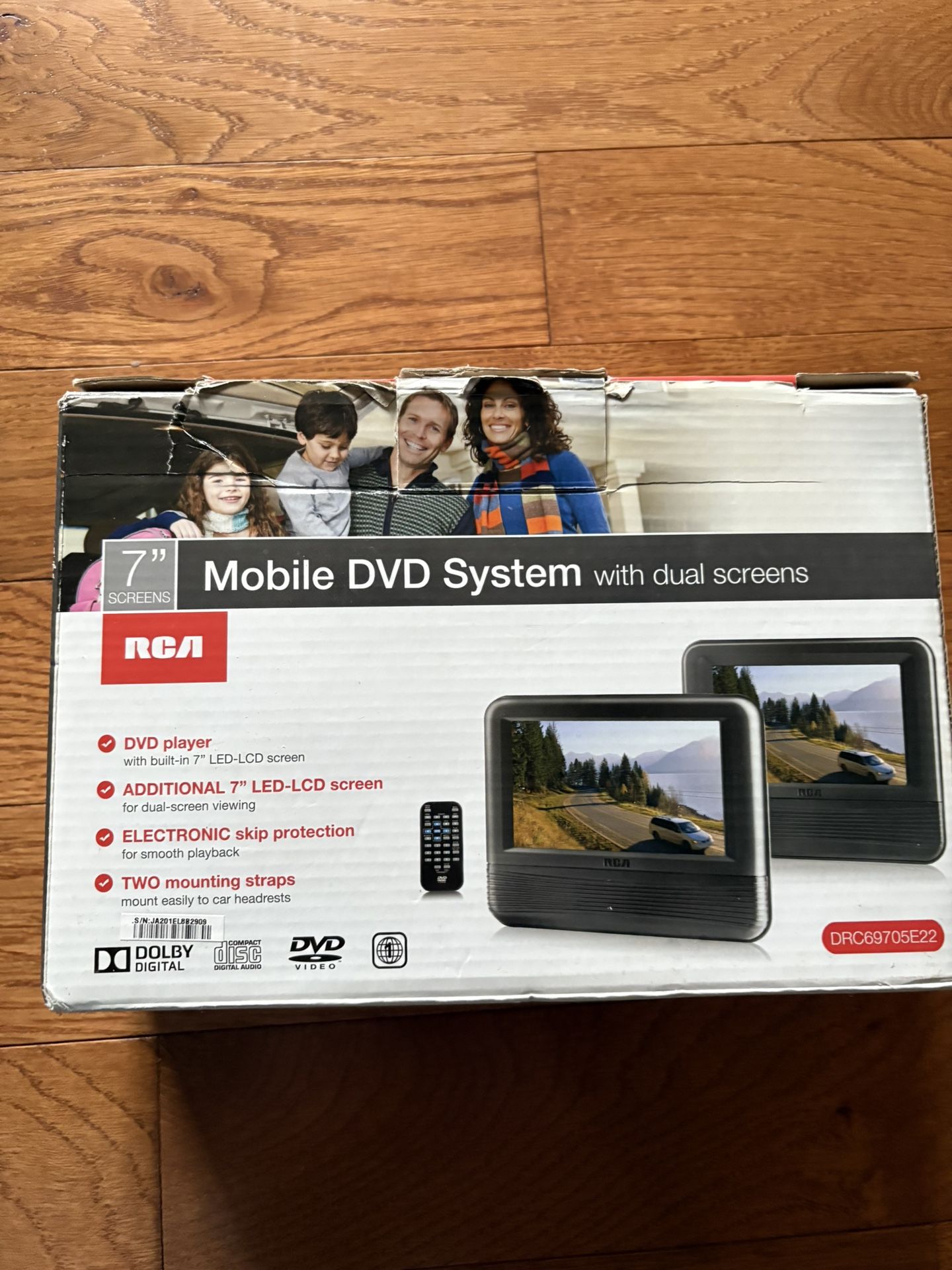 RCA 7” Mobile DVD System with Dual Screens