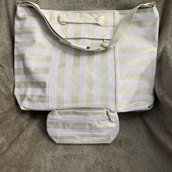 Gloria Vanderbilt Around Town Duo Tote Bag & Cosmetic Bag