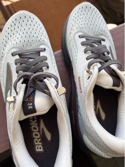 Brooks Women's Catamount Trail Running Shoe size 9.5