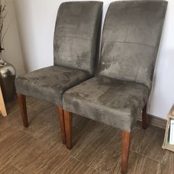 2 Chairs 