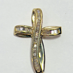Gold and Diamond cross pendant for necklace
