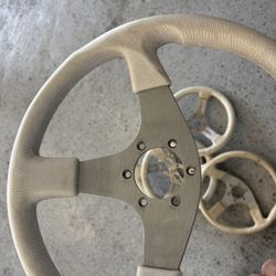 Momo Steering Wheels 