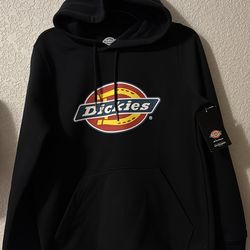 Dickies  Pullover Size Medium