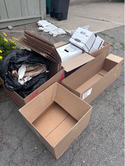 Free moving boxes