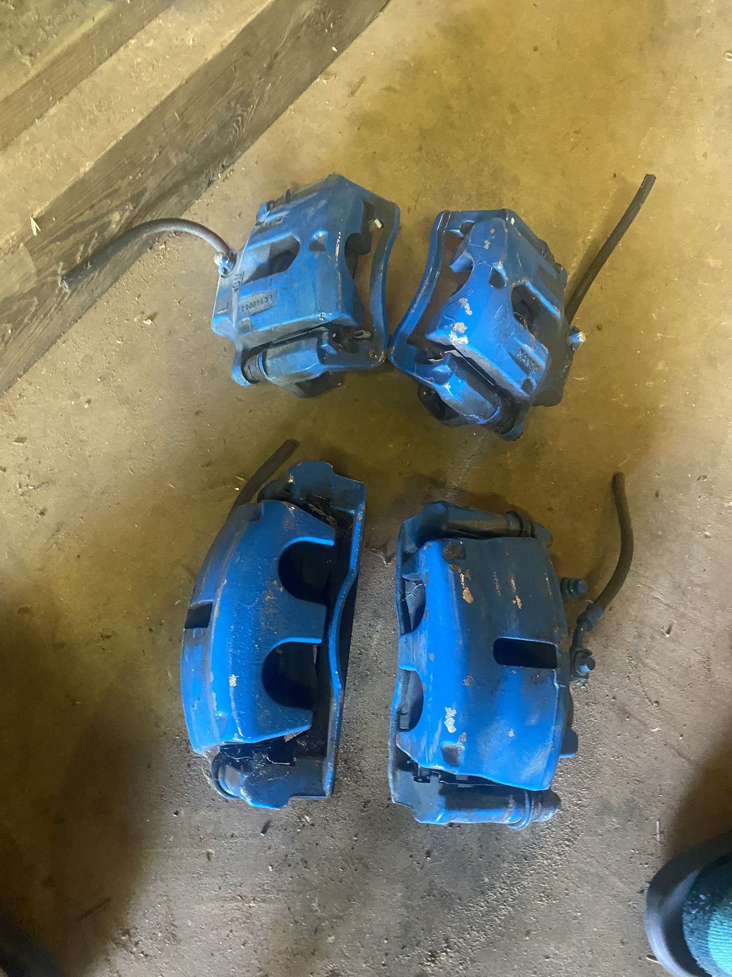 Brake Calipers For 2002-2009 Chevrolet Trailblazer