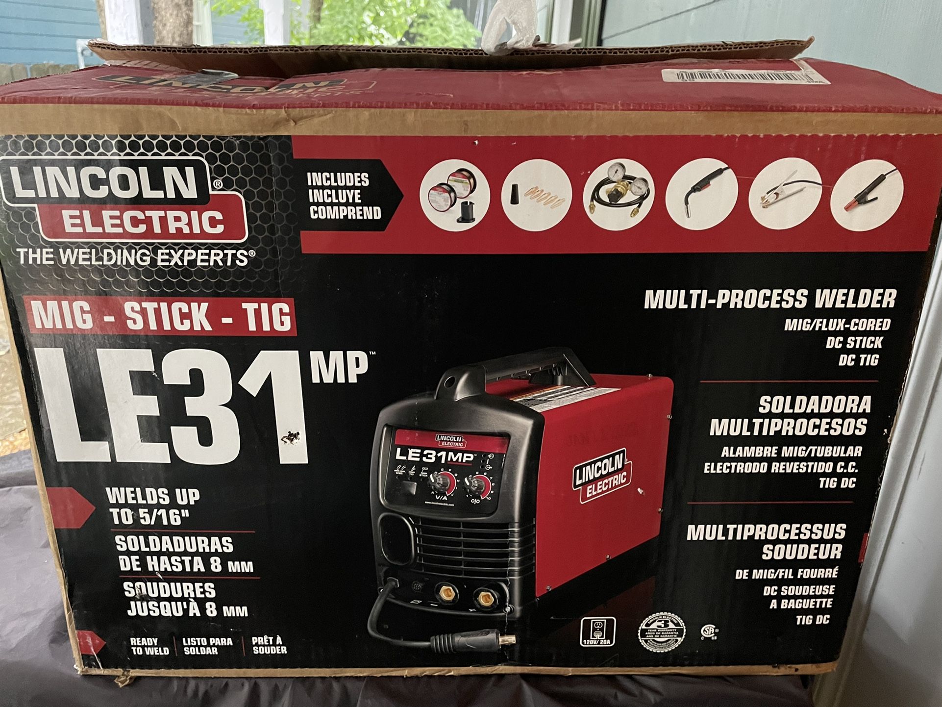 Lincoln LE 31 Welder