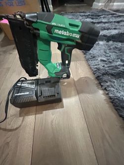 Metabo HPT Cordless Nail Gun with Charger