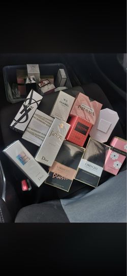 Perfumes de mujer y hombre