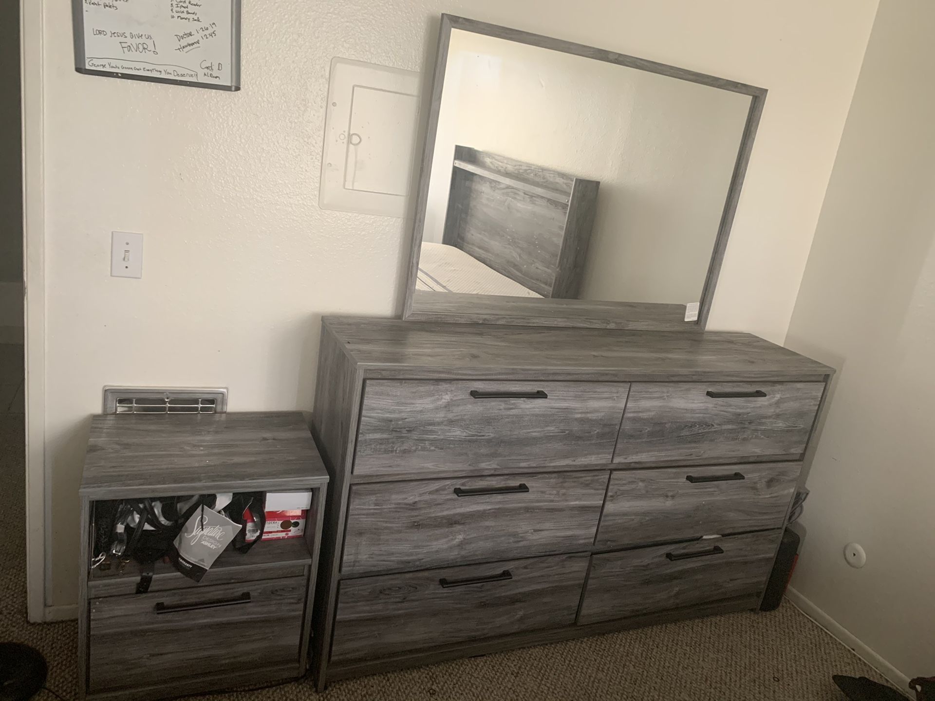 Ashley’s Bedroom Set