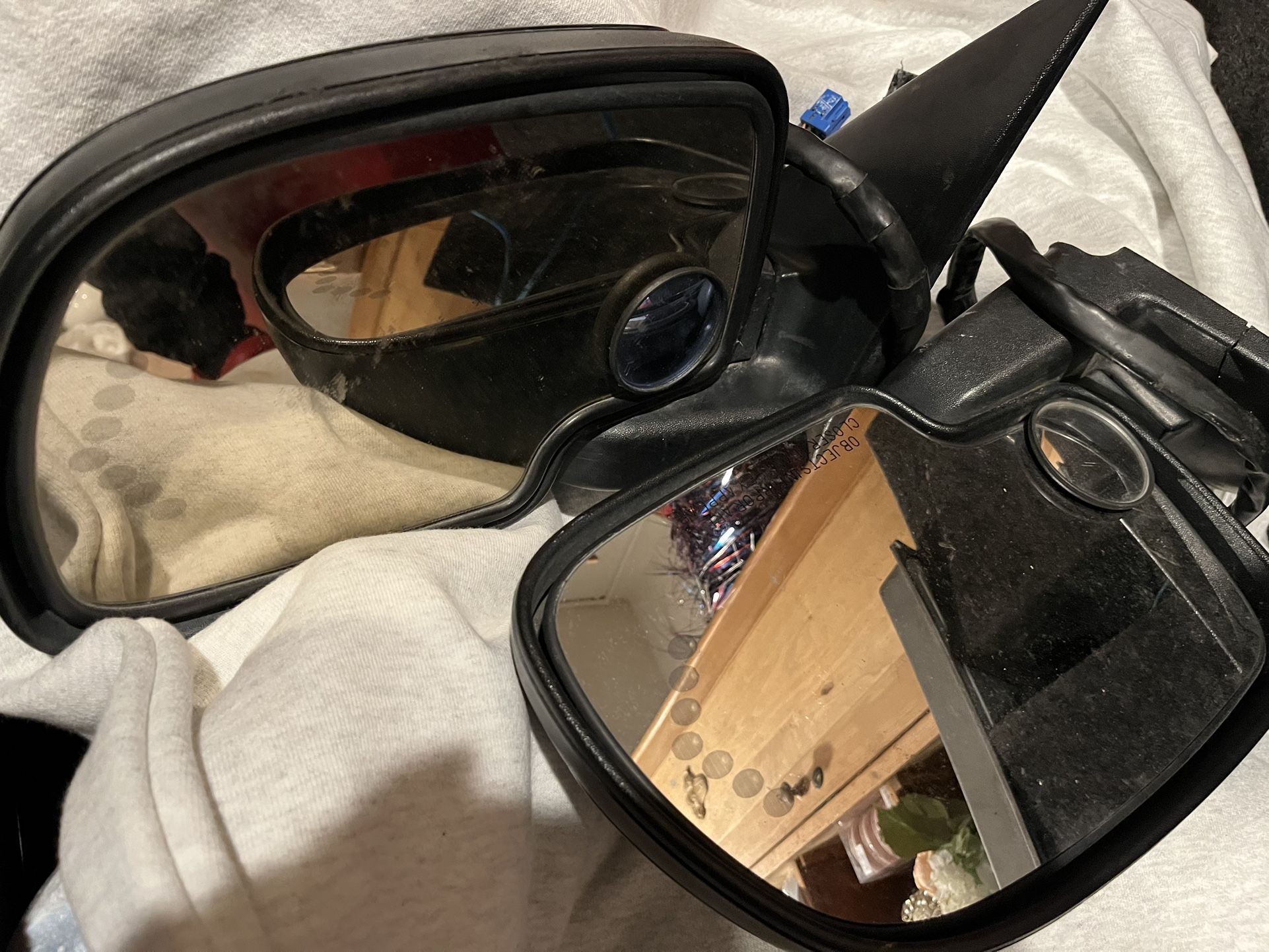 2003-2006 Chevy Turn Signals