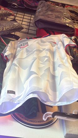 USA t shirt only