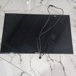 33in Hisense LED LCD TV