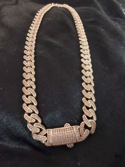 🔥  BRAND NEW Solid 925 Sterling Silver Iced-Out Miami Cuban Choker 🔥