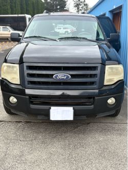 Moving out of state !Expedition former county service vehicle