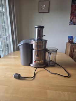 Bork Juicer - Professional European Appliance LIMITED TIME