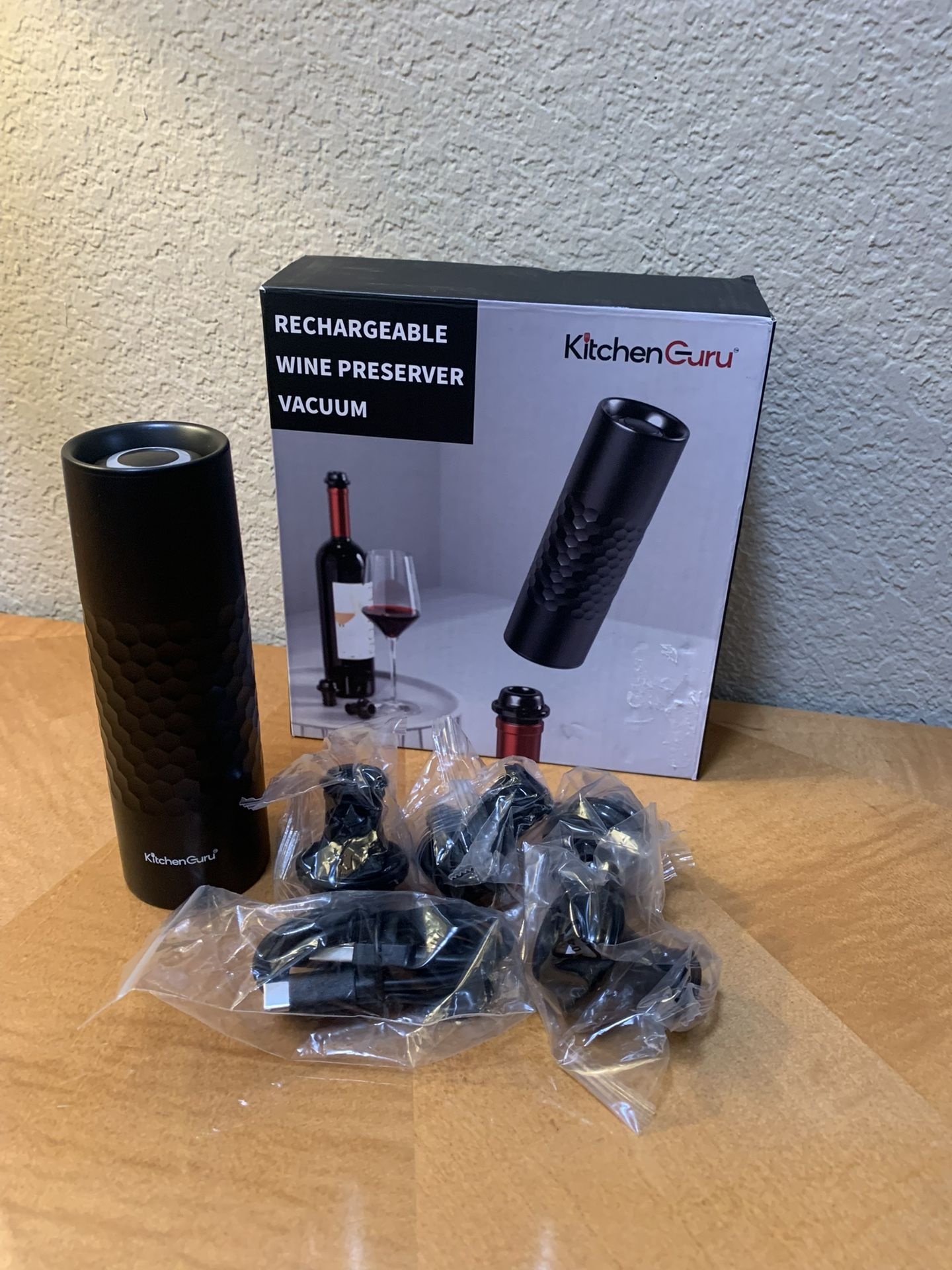 Kitchen Guru Rechargeable Wine Preserver Vacuum - New in the box