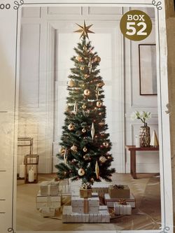 Wonder Shop Artificial Christmas Tree