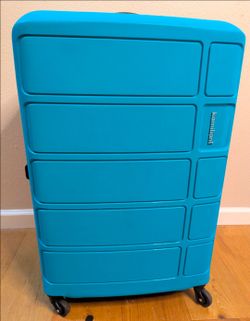 Kamiliant by American Tourister Large Harrier 78 Cms Polypropylene (Pp) Hard Sided 4 Wheeler Spinner Suitcase/Luggage (Coral Blue)

Used for 1 trip

P