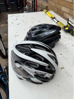 BIKE HELMETS ADULT MEDIUM 10 each