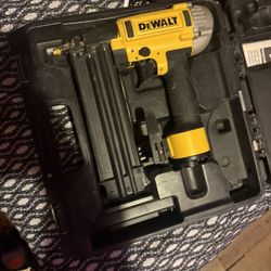 Dewalt Nail Gun 12 Gauge 
