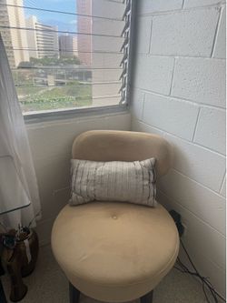 Two matching Living room chairs