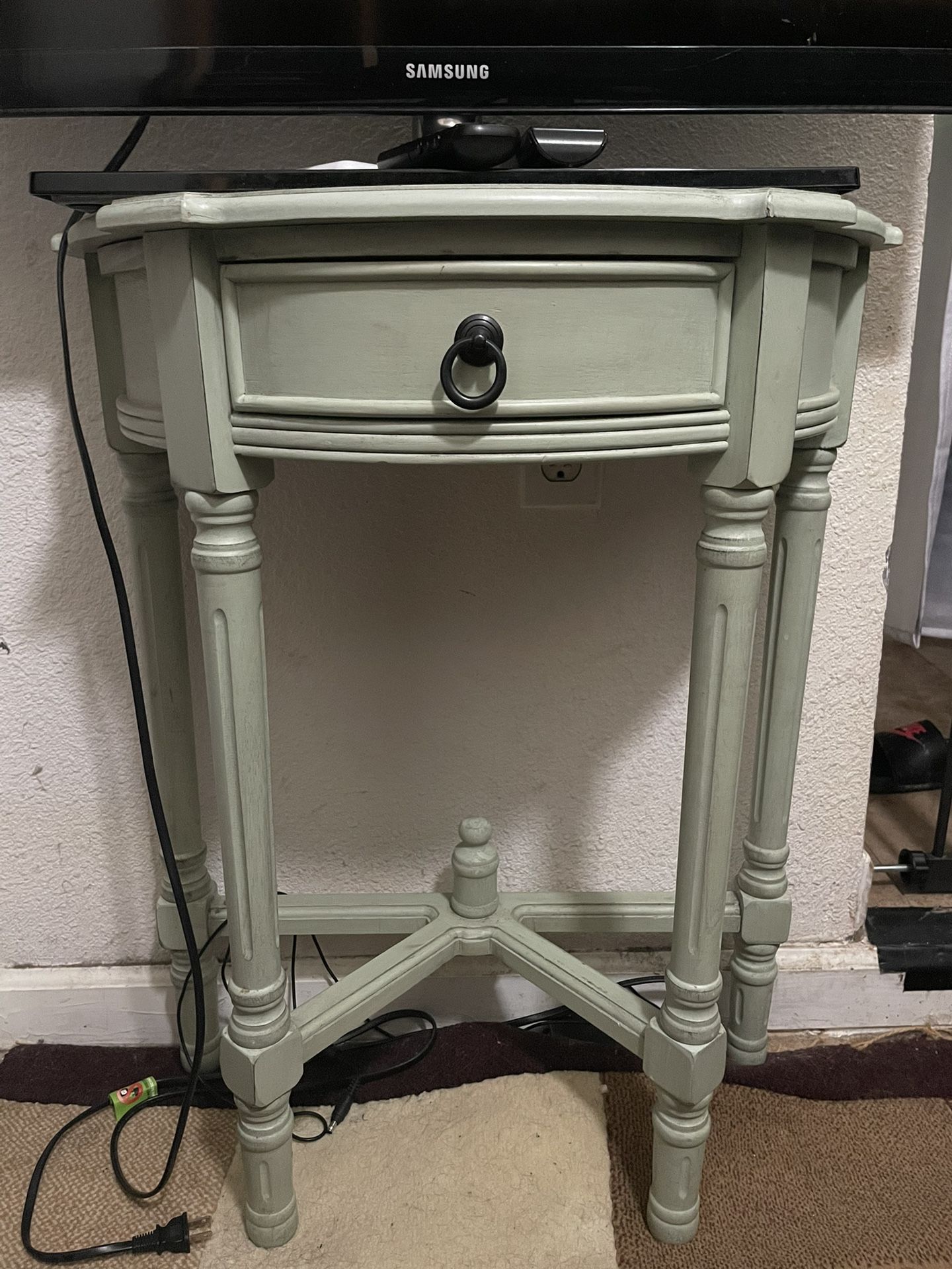 Entryway End Table