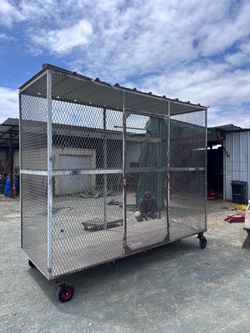 Outdoor Enclosure 10ftx9ftx4ft