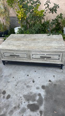 Tv stand
