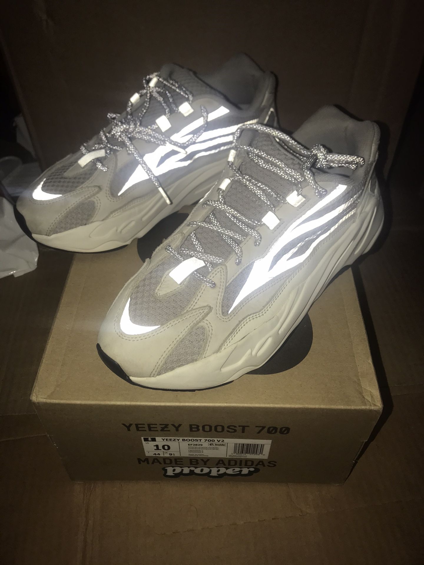 Yeezy 700 V2 Static Size 10 Used