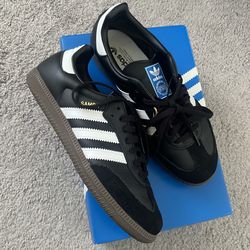 Black & White Sambas
