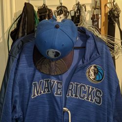 Dallas Mavericks Set. Hat, Jacket, T-shirt.