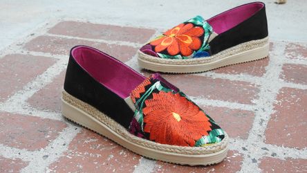 TENIS ARTESANAL