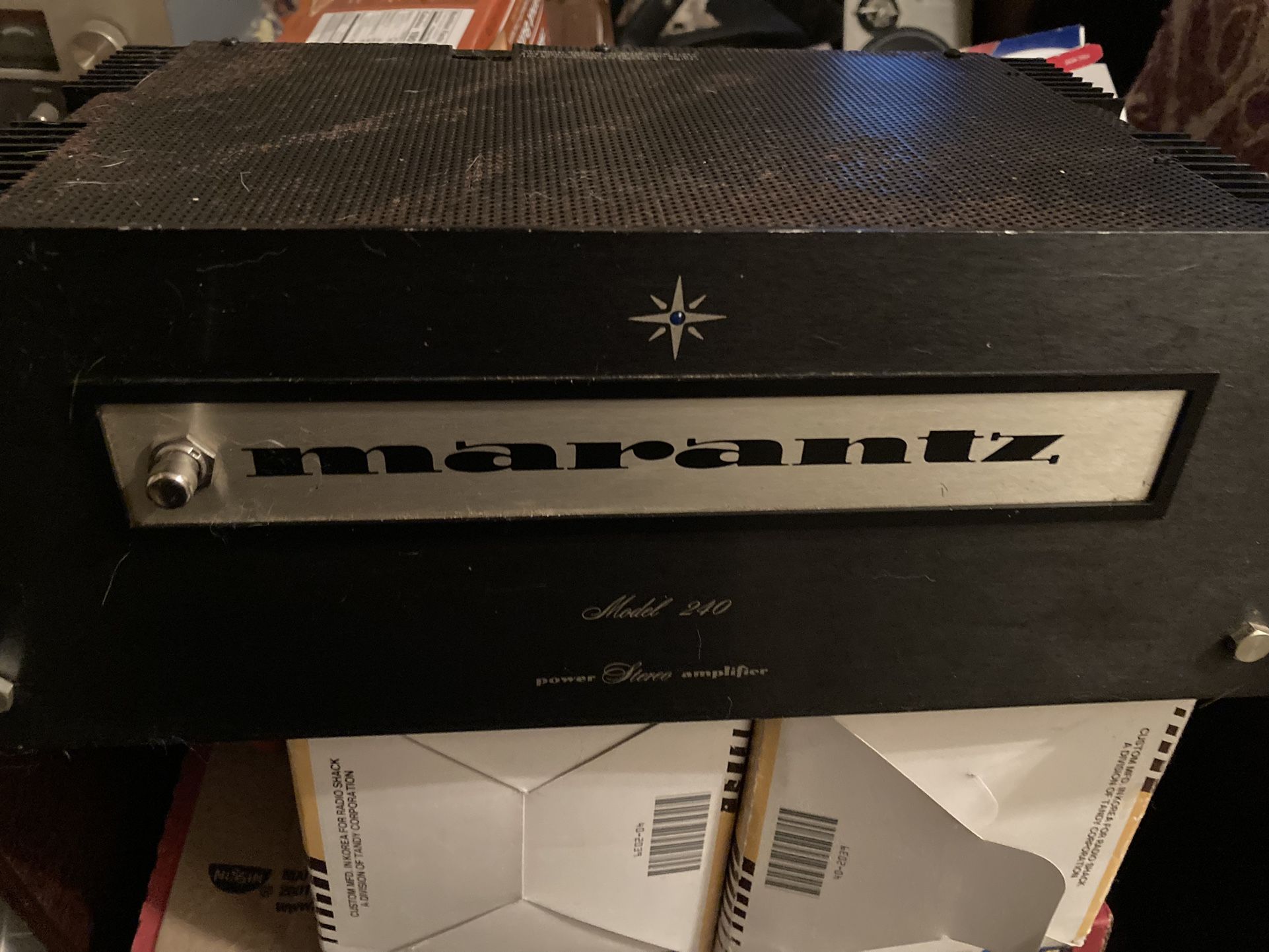 Marantz 240 Amplifier