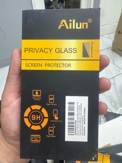 Privacy glass iPhone 15 pro max