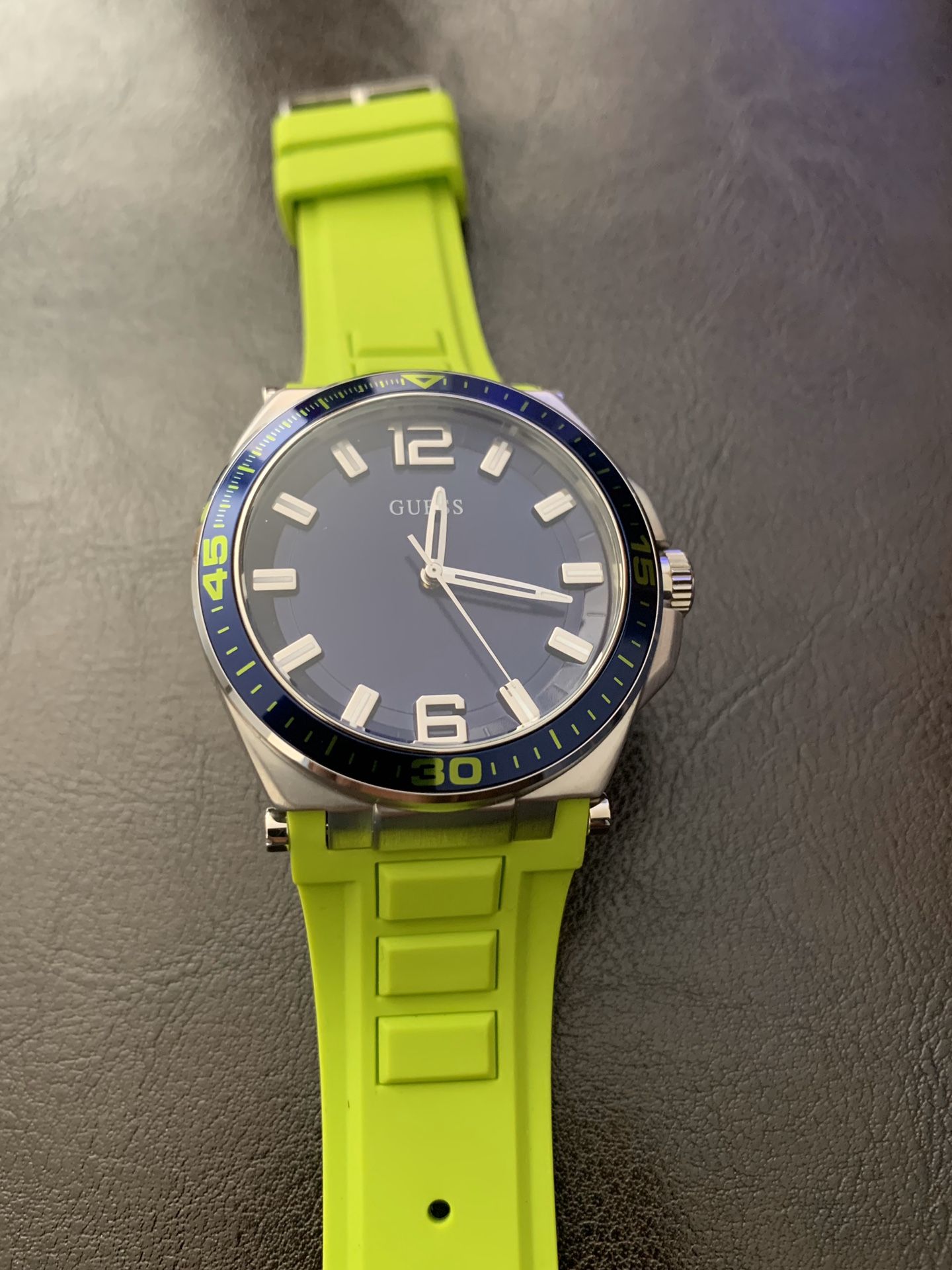 New Guess Men’s Watch Model #U1253G2