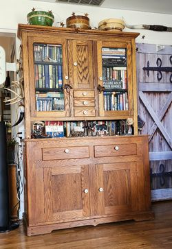 Antique  Hutch