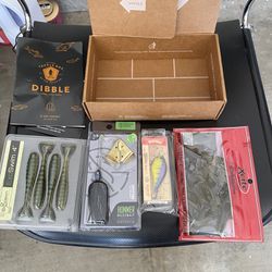 Catch Co Mystery Tackle Box Freshwater Largemouth and Smallmouth Bass Lures  Fishing Kit for Sale in Peoria, AZ - OfferUp
