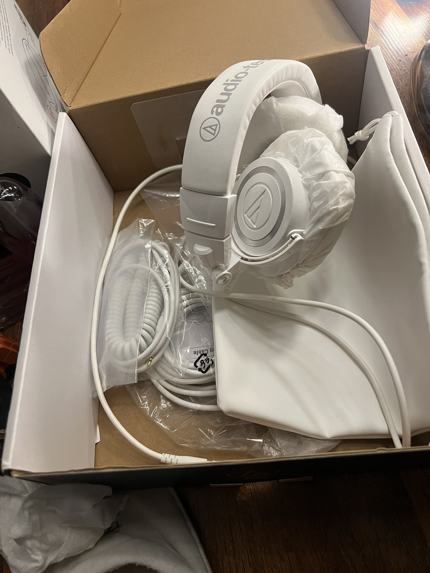 audio technica ,Professional monitor headphones