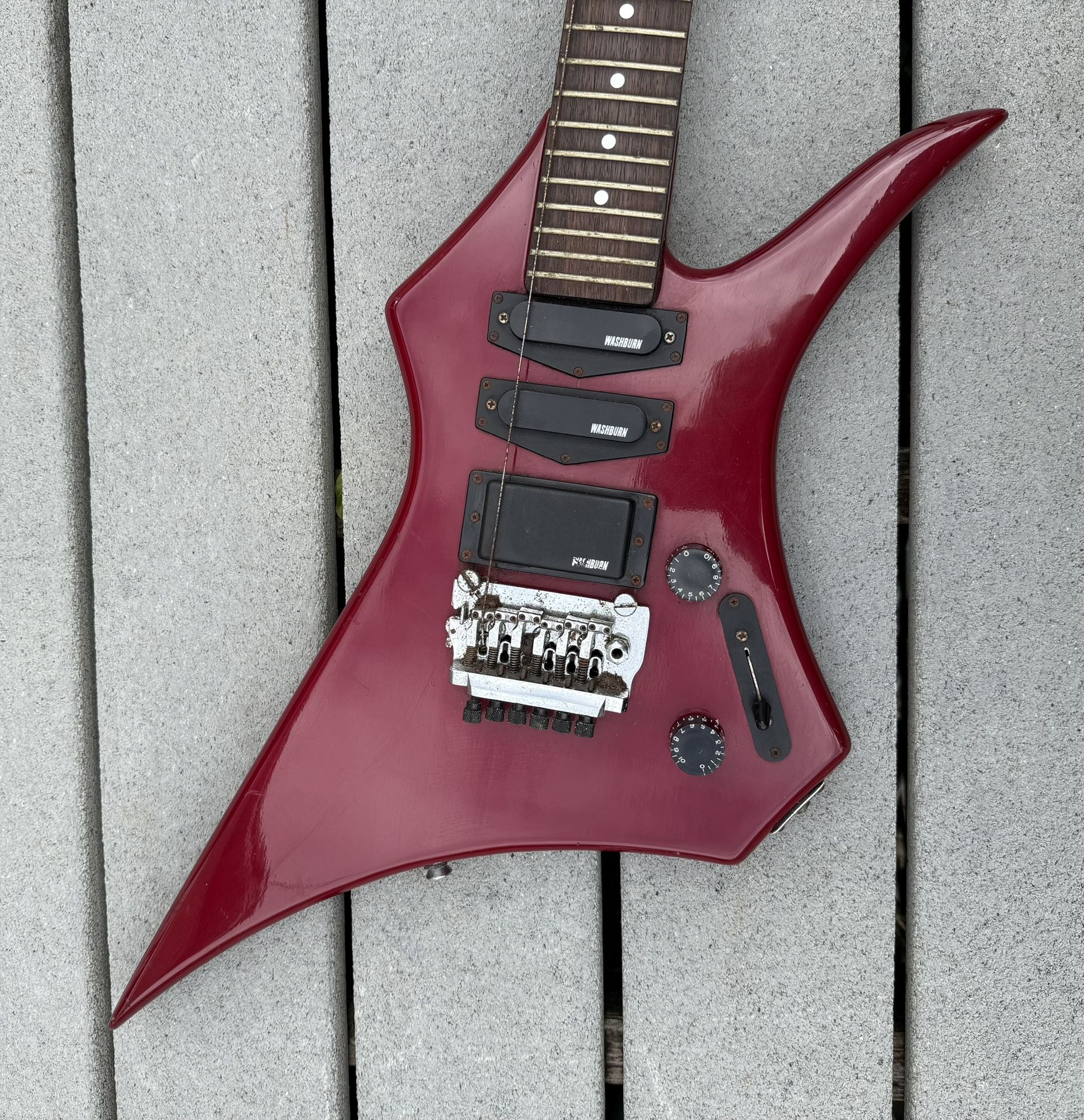 ***RARE*** 1980’s Washburn HM 5V 6 String Electric Guitar