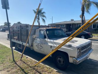 1987 Chevy pick up