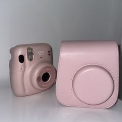 Fujifilm Instax Mini 11 – Blush Pink – Like New 