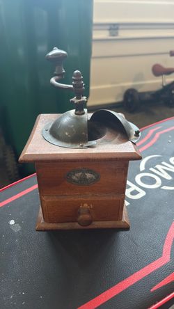 Mutzig coffee grinder