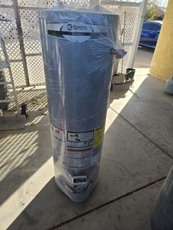 Gas Water Heater New Display Models 40and 50gal And 75g 1yr Wrrty 