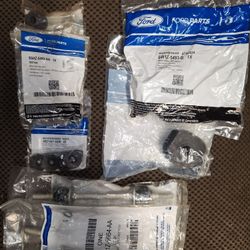 Crown Victoria Rear Sway Bar Link & Bushing Kit